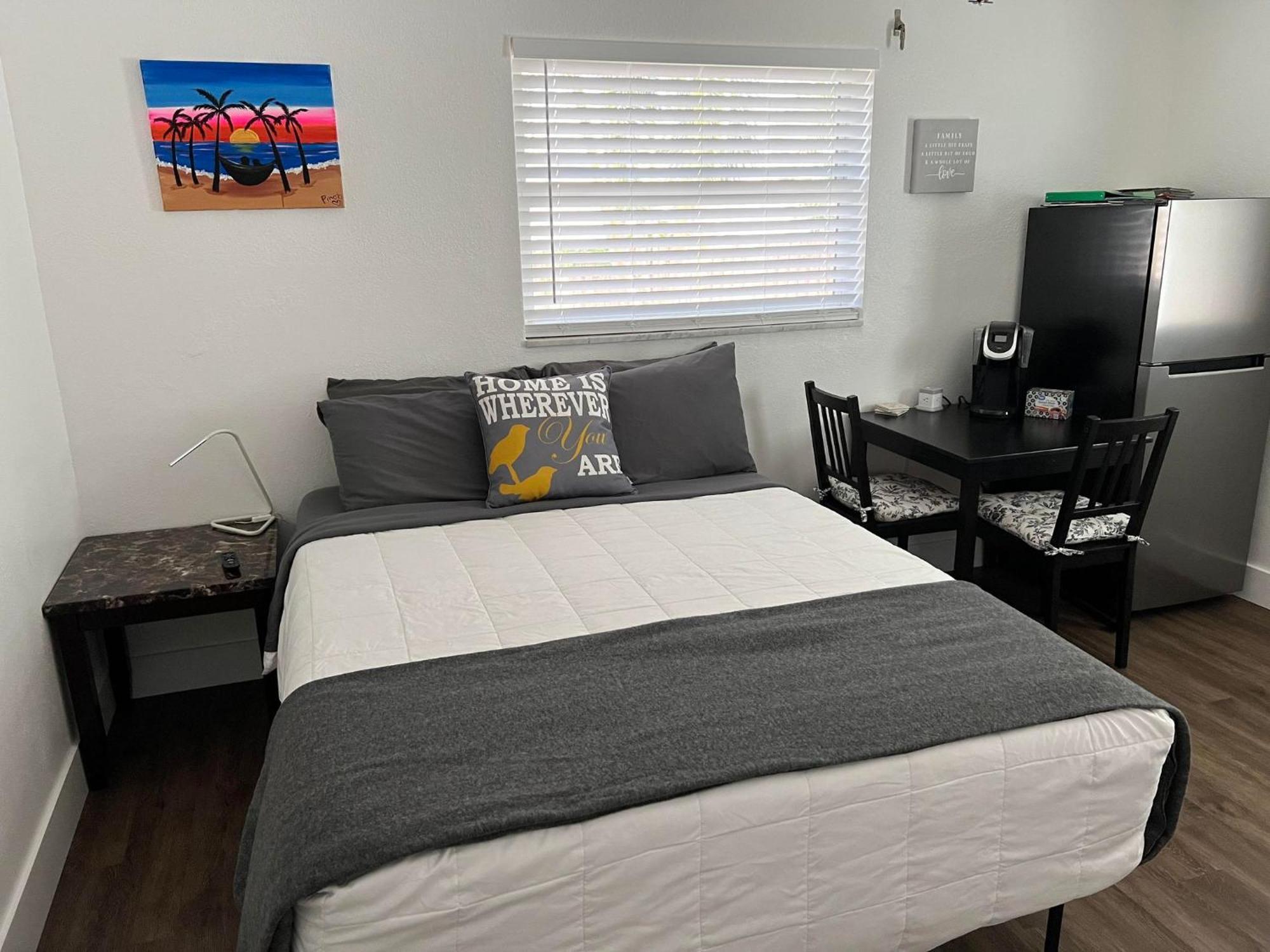 Cozy Private Studio W/Own Yard - 3Mi From Beach Seminole Εξωτερικό φωτογραφία